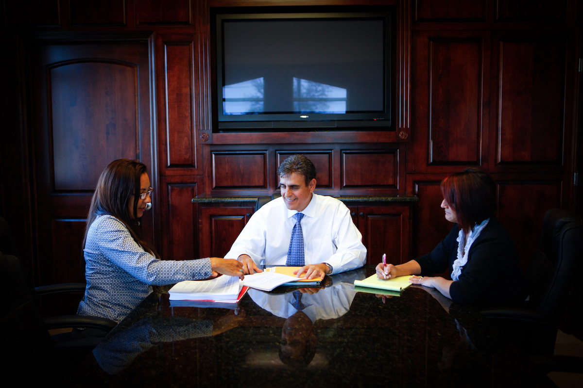 Gilbert J. Munoz, CPA - Tax Consultation