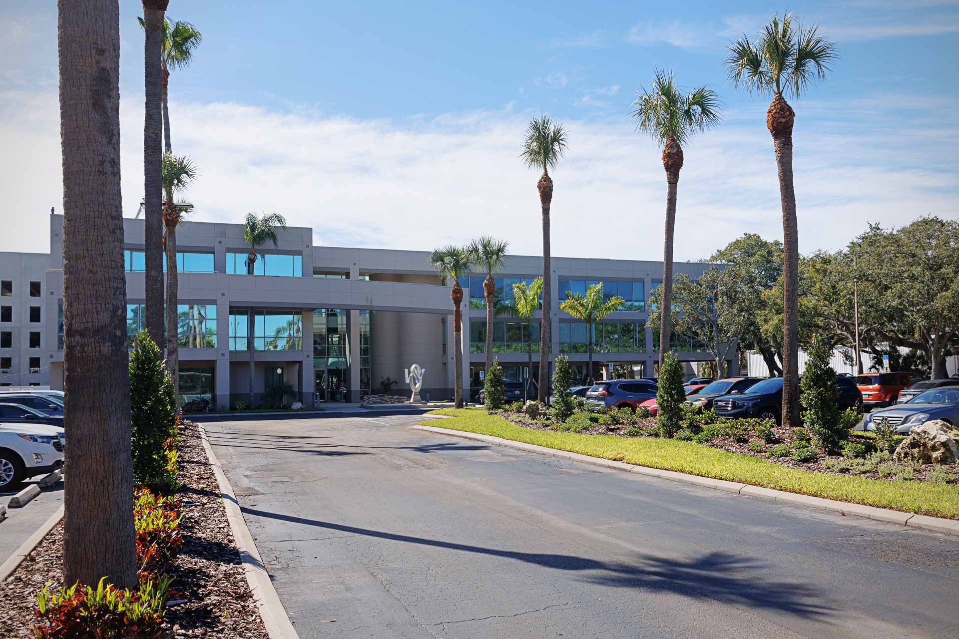 Exterior shot of the Munoz & Company, CPA Clearwater office