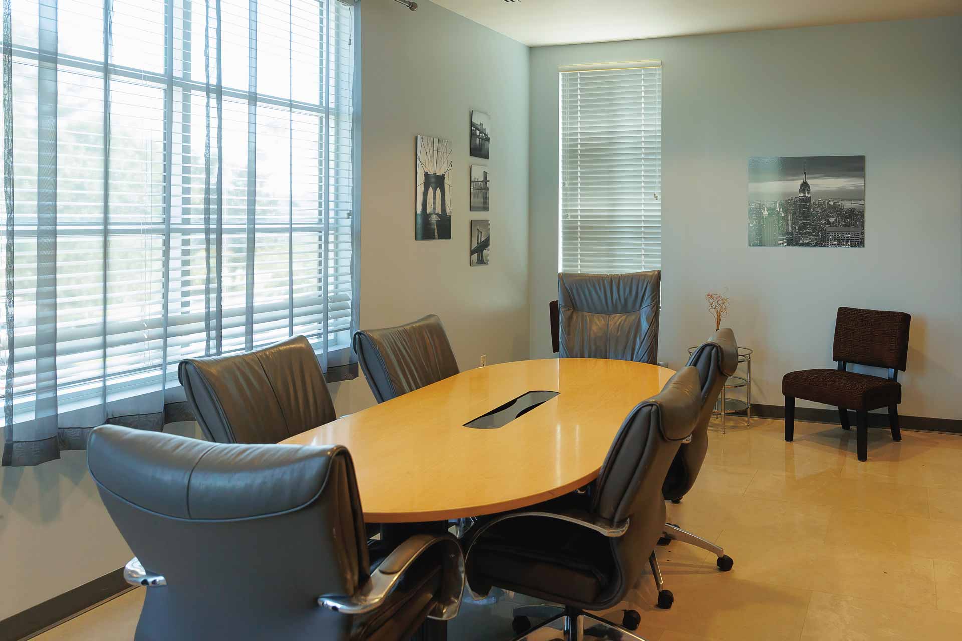 Meeting room inside of the Munoz & Company, CPA office
