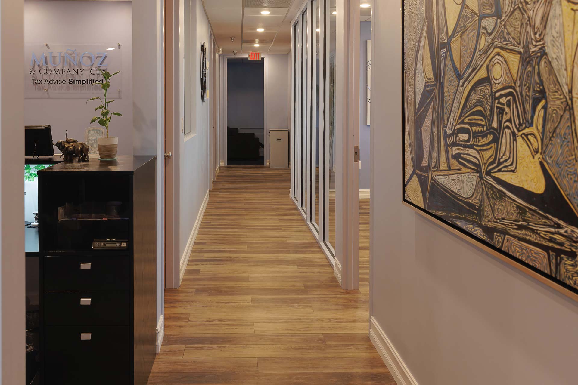 Interior shot of the Munoz & Company, CPA Tampa office